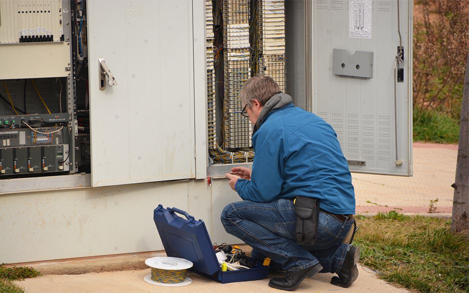 électricien dans le bâtiment Saint-Leu-la-Forêt