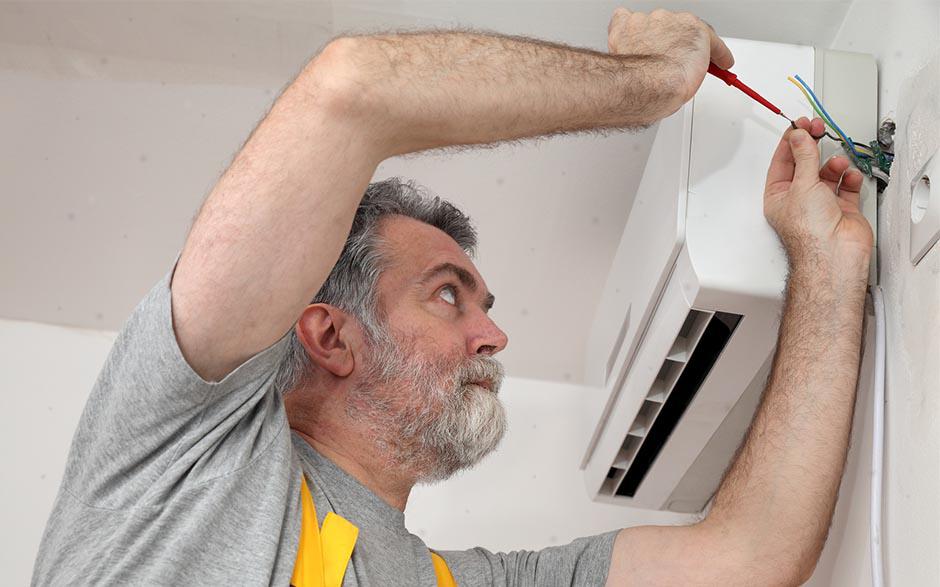 cherche électricien pas cher La Celle-Saint-Cloud
